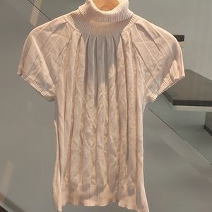 Short sleeve turtle neck
